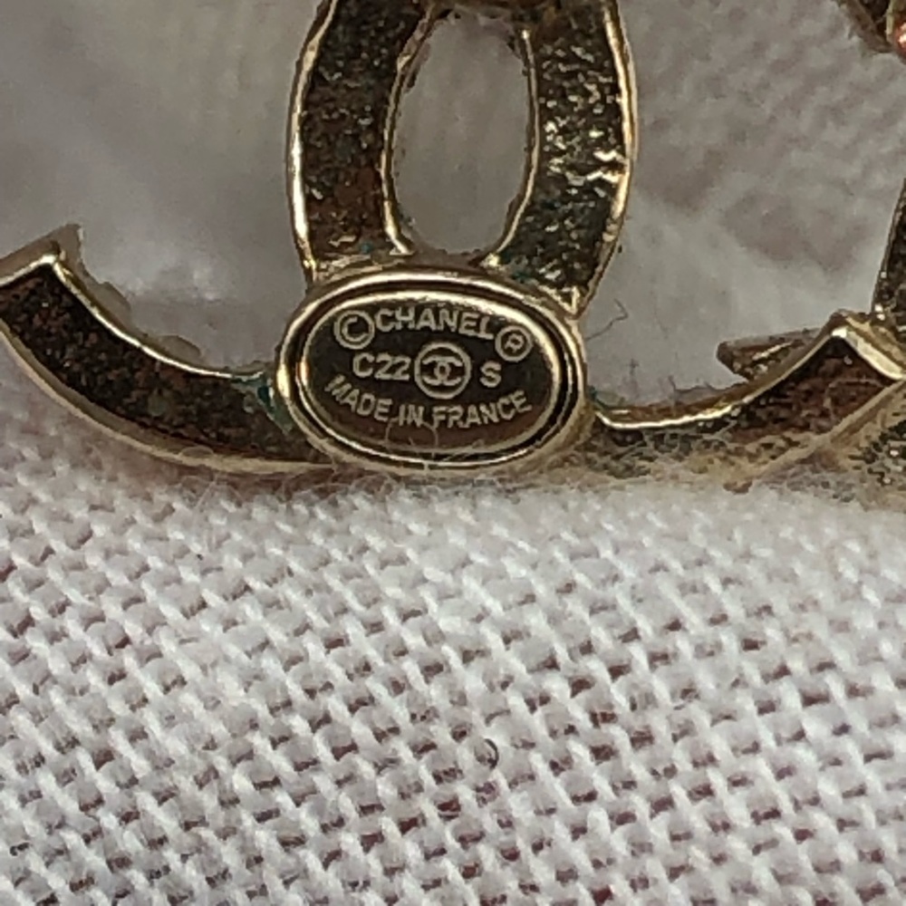 Chanel Earrings - Picture 5 of 5